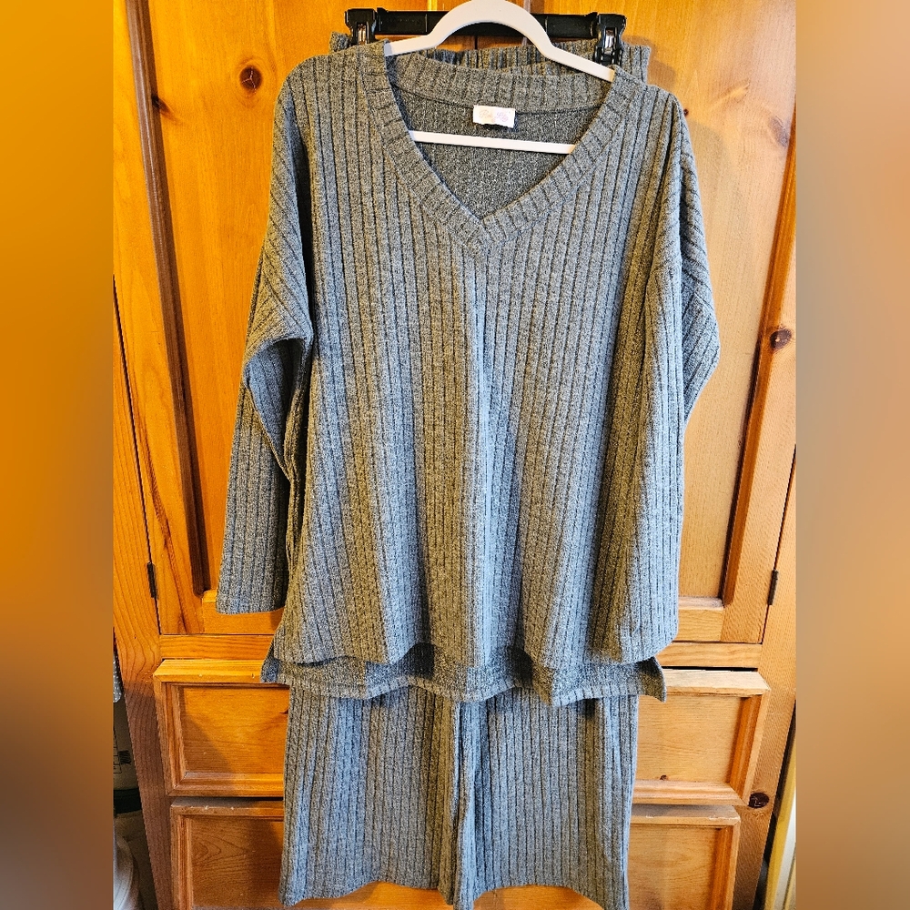 Pink Lily Charcoal Knit Lounge SET SIZE XL